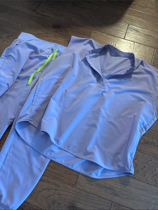 Figs Other - Lilac Scrub Top with Matching Pants
